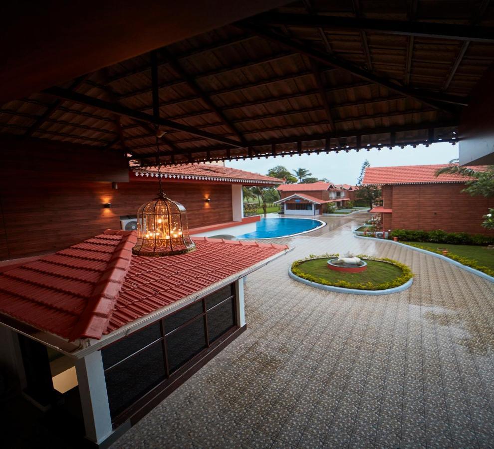 Sea Queen Beach Resort & Spa Colva Eksteriør bilde